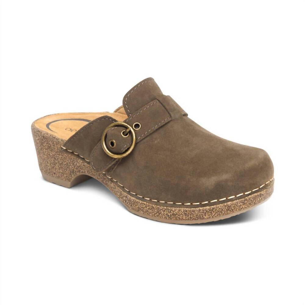 NEW AETREX women's madison heeled clog in olive